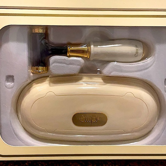 Emoji Bath & Body Emoji Sensation Classic Shaving Set Poshmark